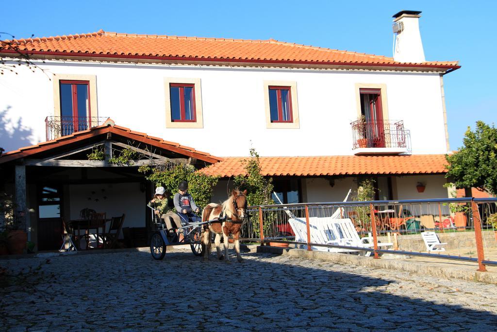 Bed and Breakfast Casa Paz Do Outeiro Паредиш-ди-Кора Экстерьер фото