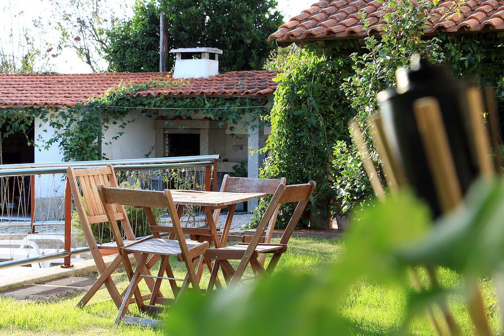 Bed and Breakfast Casa Paz Do Outeiro Паредиш-ди-Кора Экстерьер фото