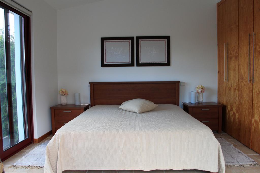 Bed and Breakfast Casa Paz Do Outeiro Паредиш-ди-Кора Экстерьер фото