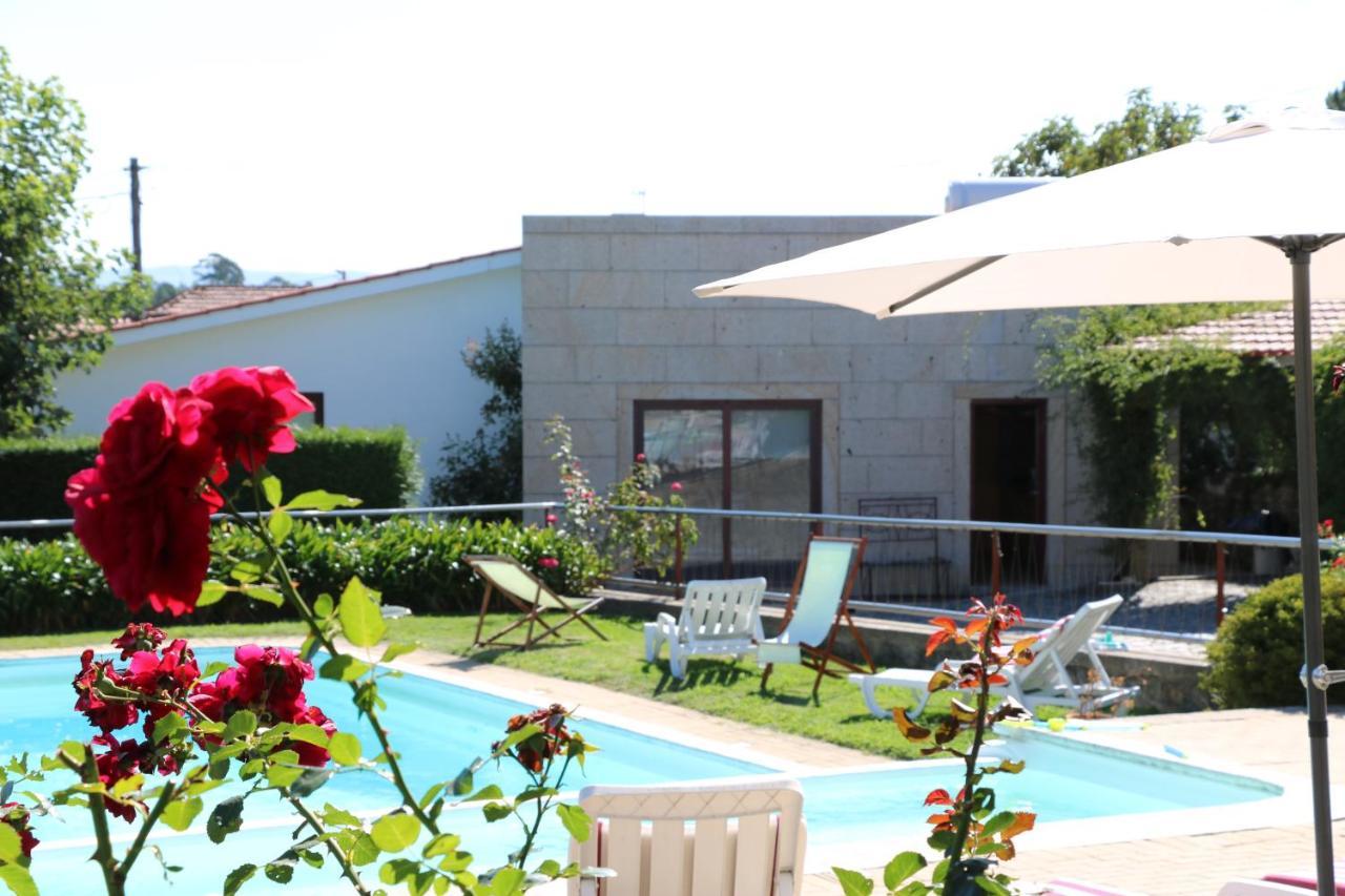 Bed and Breakfast Casa Paz Do Outeiro Паредиш-ди-Кора Экстерьер фото